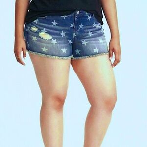 Torrid Star Print Distressed Cut-Off Jean Shorts Women’s Size 10